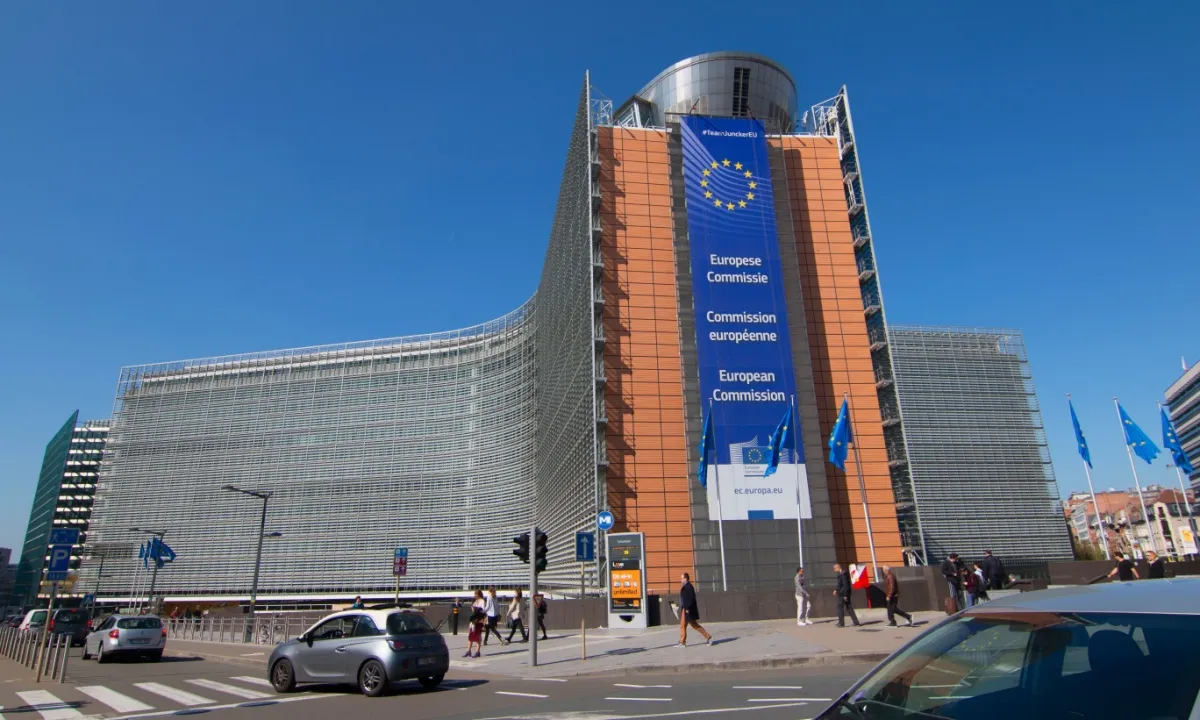 Google Faces New EU Pressure to Give AI Rivals Android Access