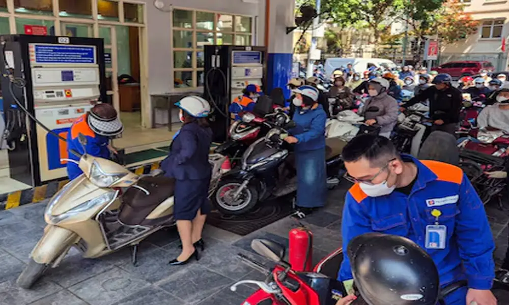 Vietnam extends fuel tax suspension until end of June