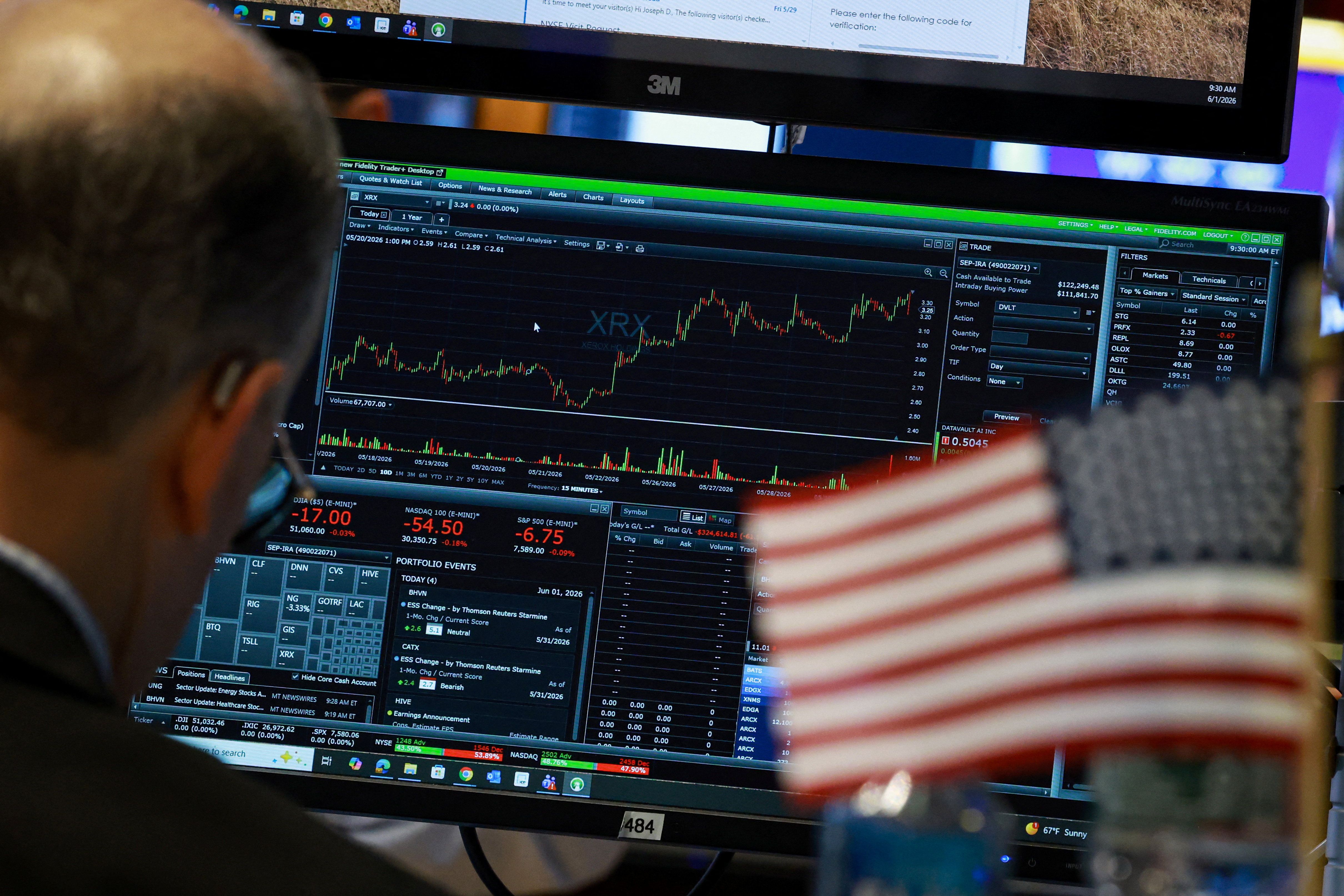 Wall Street rallies, Dow ends with record on US-Iran deal, oil price slide
