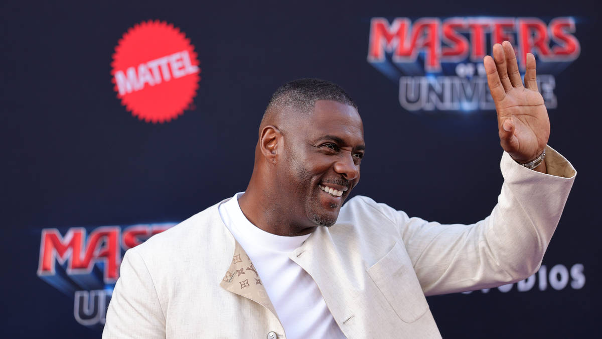 Idris Elba: "Don't try to make James Bond woke"