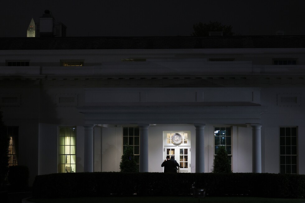Justice Department cites dinner shooting to press preservationists to drop Trump ballroom suit