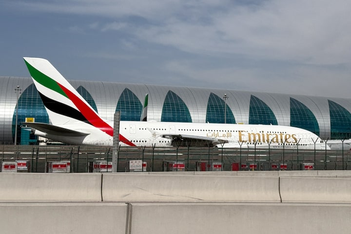 UAE blocks Iranian travelers on Emirates flights