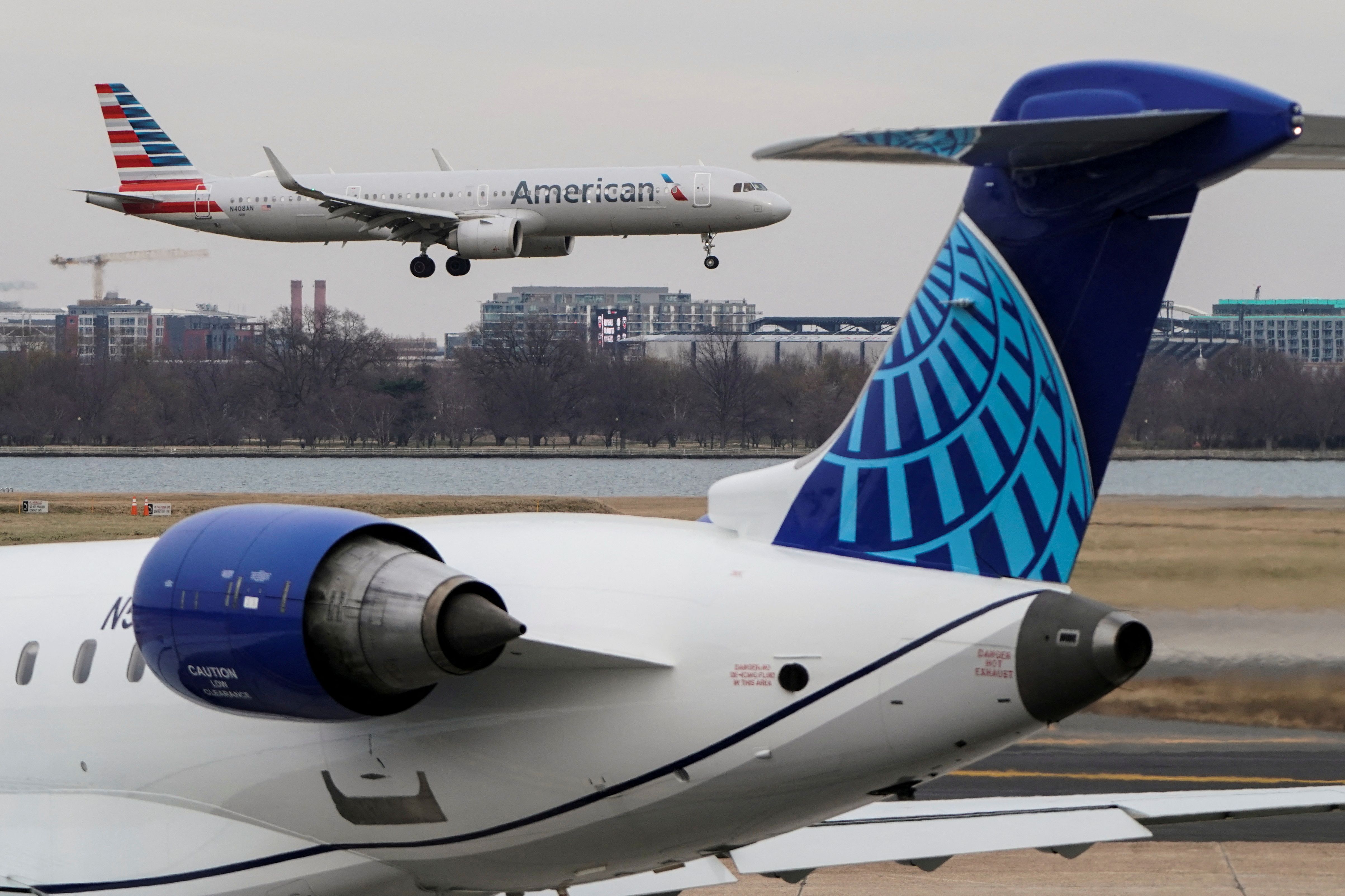 United's merger pitch for American Airlines draws swift antitrust skepticism