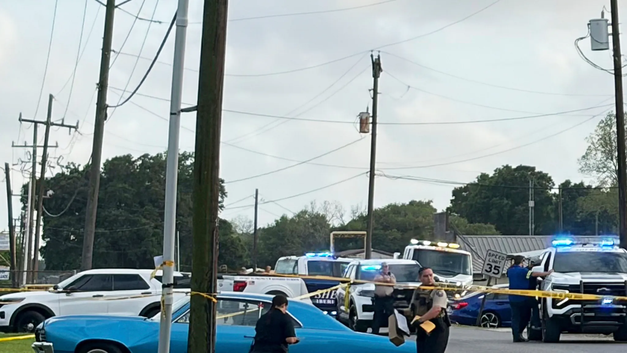 15 Injured After Car Slams Into Crowd at Louisiana Parade