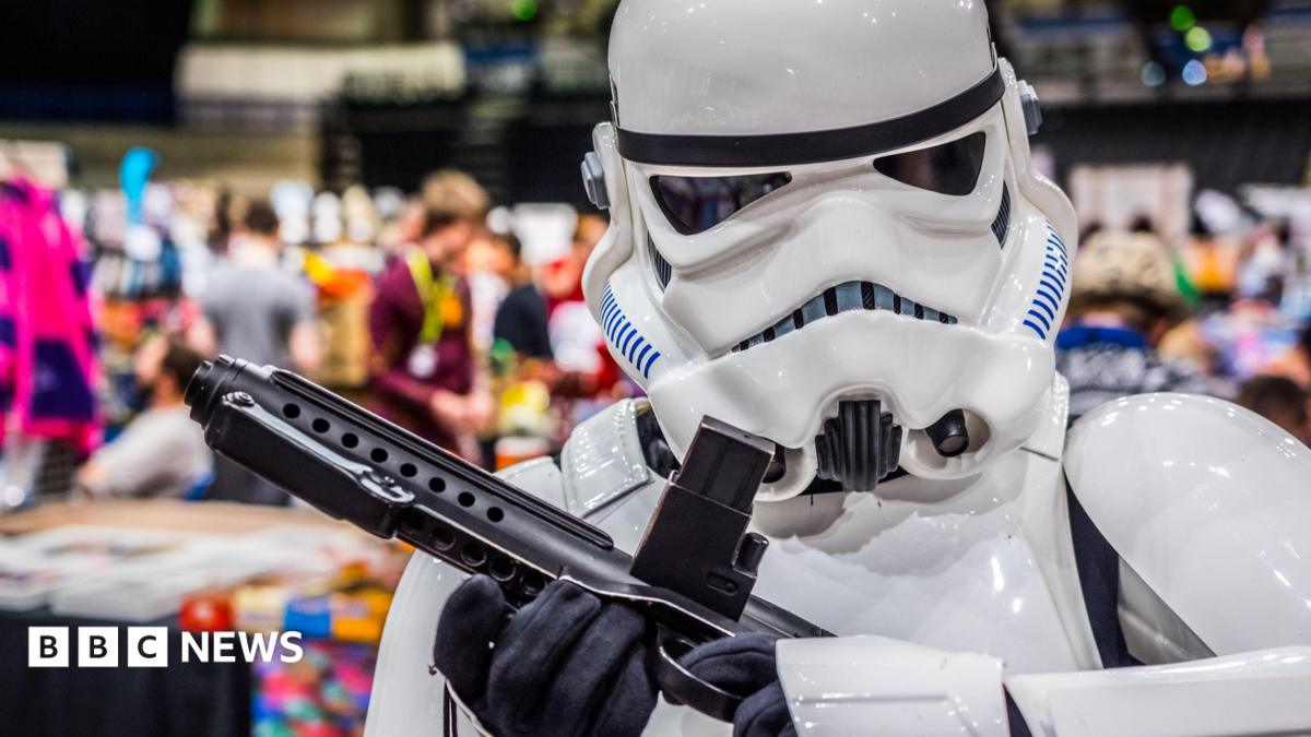 Meta glasses banned by Comic-Con promoter after 'secret filming'