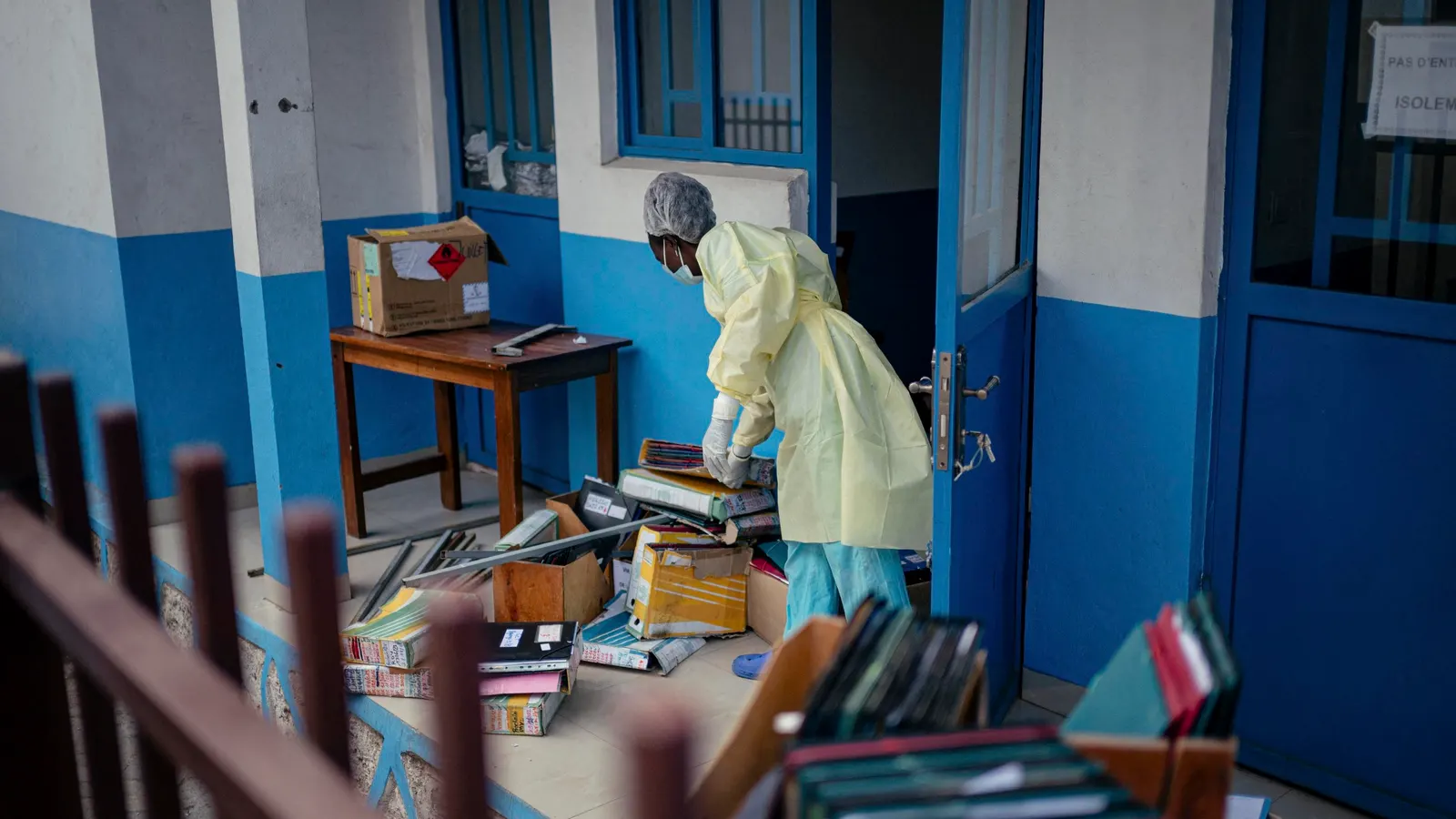Americans In Congo Reportedly Exposed To Ebola Outbreak—One May Have Symptoms