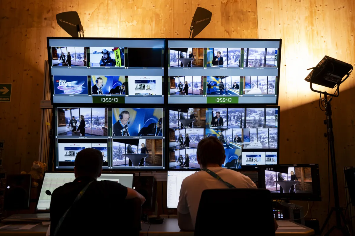 Swiss voters reject cuts to licence fee