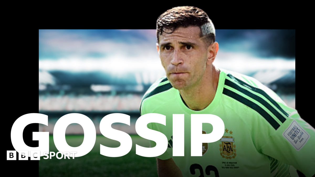 Martinez Juventus move now off - Monday's gossip