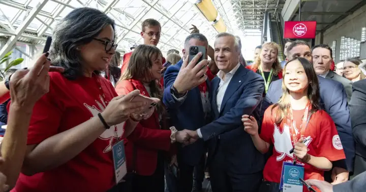 Liberal convention welcomes Gladu, Carney with majority within reach