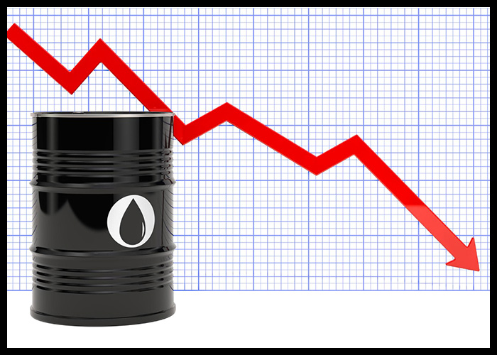 Oil Prices Fall Sharply As US Suspends Project Freedom To Seek Deal With Iran