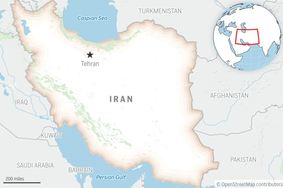 Iran warns the US against attacks on its oil tankers and other ships but ceasefire appears to hold