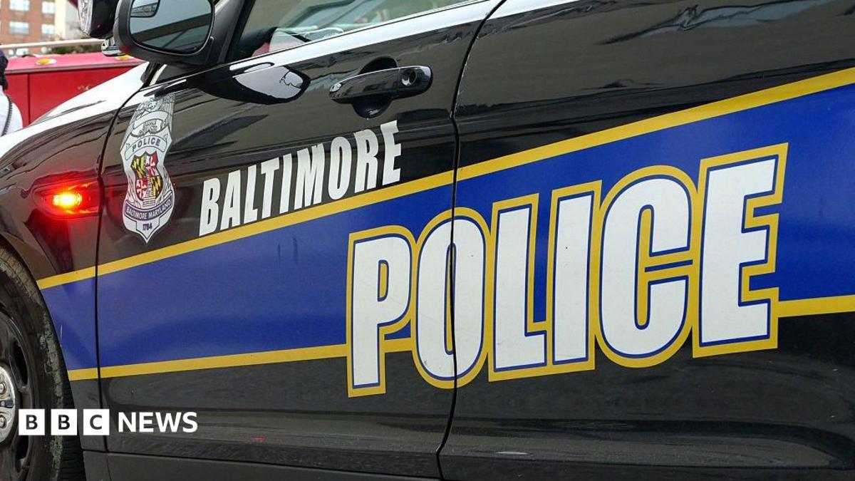 Girl, 12, fatally shot in US during 'dispute over parking space'