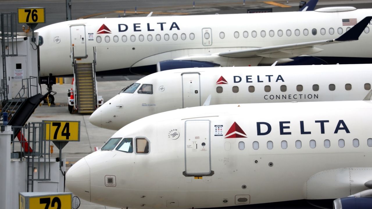 US Closes Probe Into 2024 Delta Air Lines Meltdown Sparked by CrowdStrike Outage