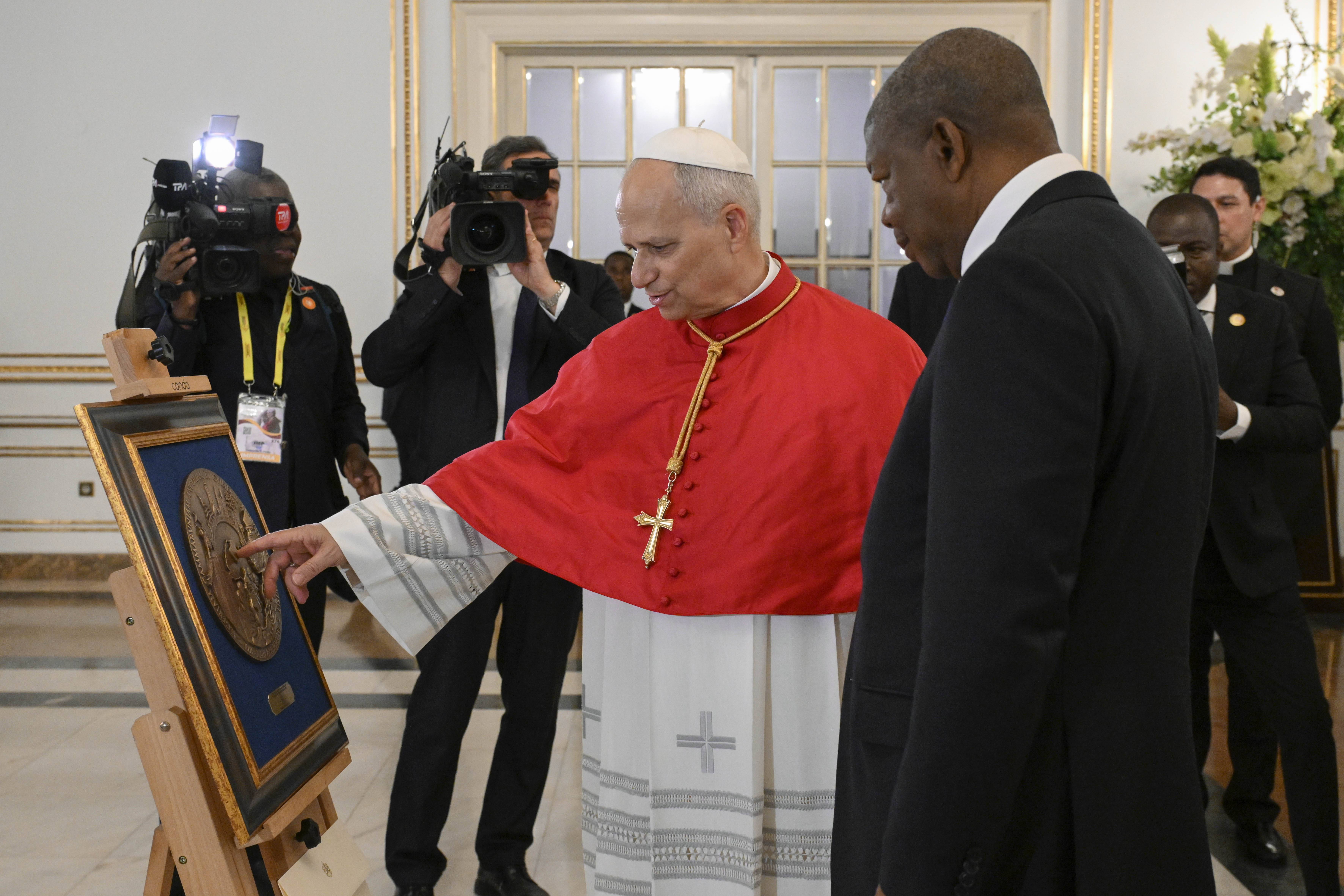 Pope Leo XIV urges Angola to ‘remove the obstacles to integral human development’