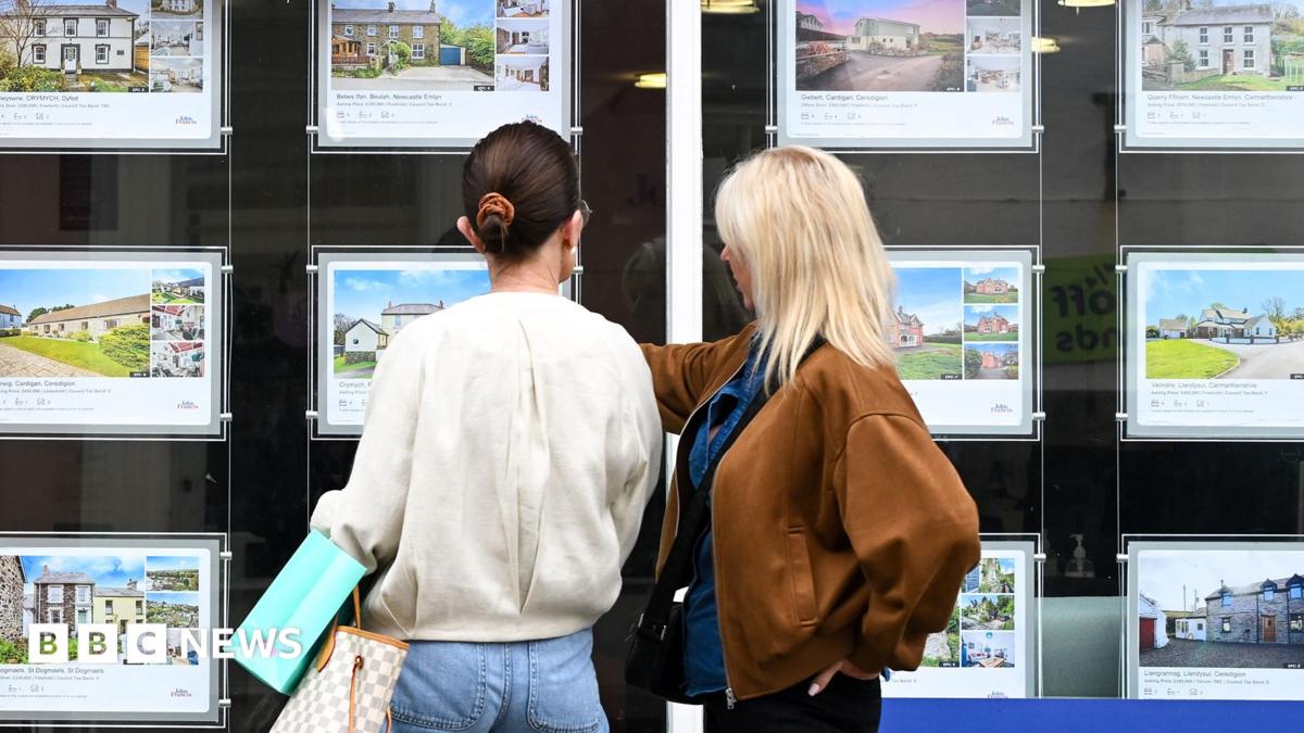 Average five-year mortgage rate hits 6% for first time in three years
