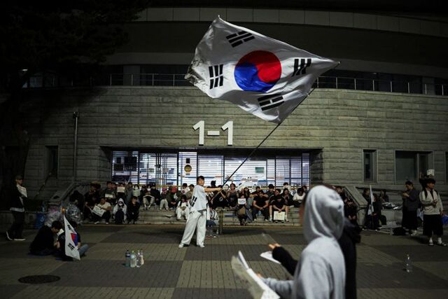 South Korea’s president orders probe into ballot shortage issue
