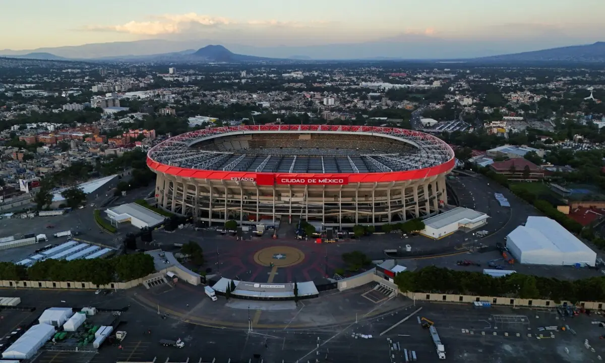 FIFA officials to meet Iranian FA to discuss World Cup, says source