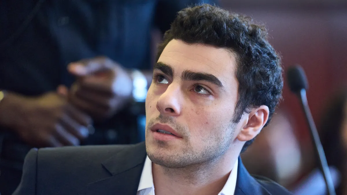 Judge allows gun and notebook as ...  Luigi Mangione's murder trial