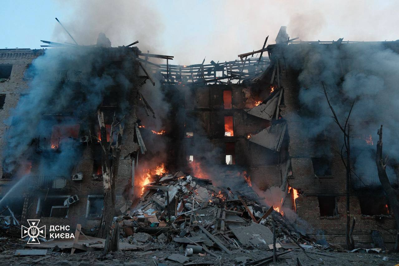 'Damage in every district of Kyiv' — Massive Russian ballistic missile, drone attack kills 1, injures 24