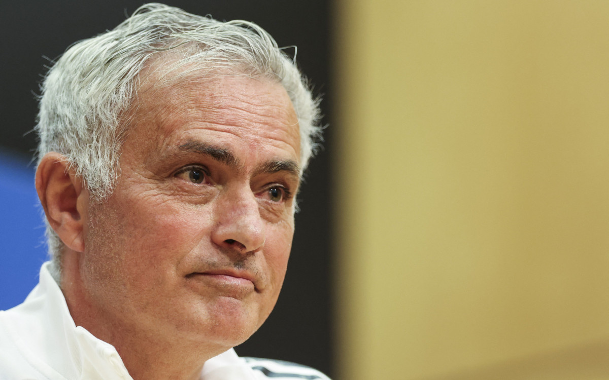 Benfica confirma saída de Mourinho, a caminho do Real, e já tem substituto