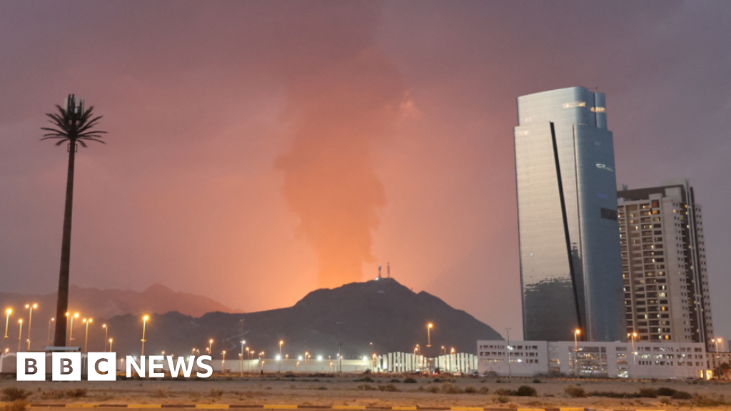 Hamas urges key ally Iran to halt attacks on Gulf states