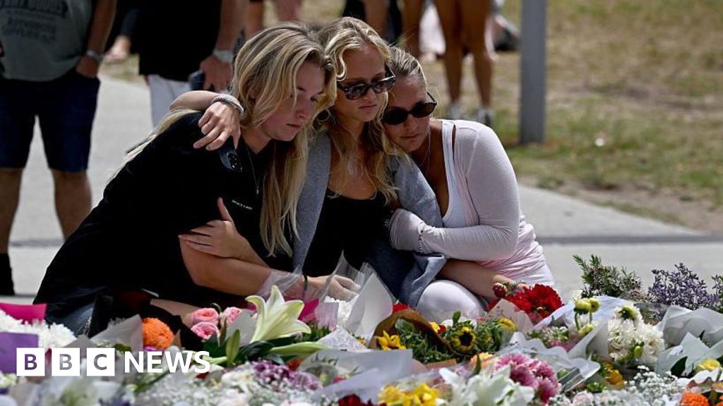 Bondi shooting inquiry calls for gun reform and more security at Jewish festivals