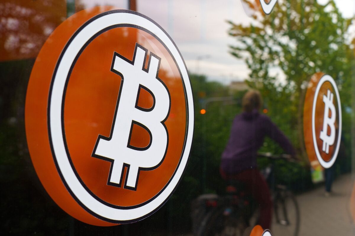 Bitcoin Tops $80,000 as Crypto Market Regulation Bill Advances