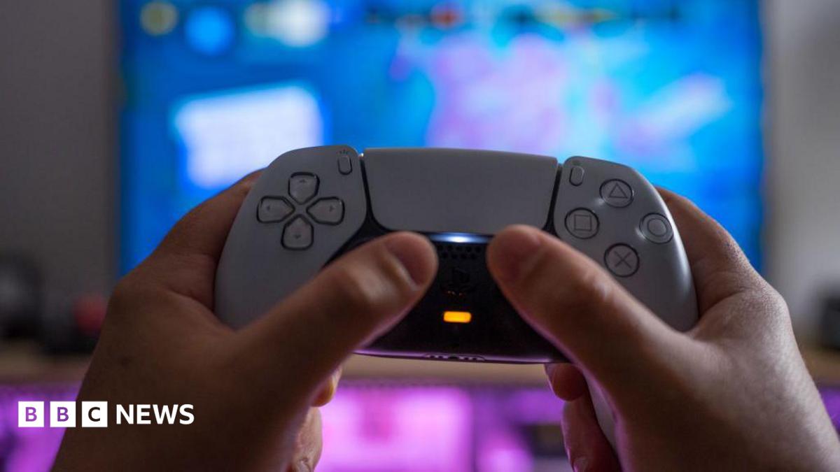 PlayStation Network down, leaving thousands of gamers unable to play
