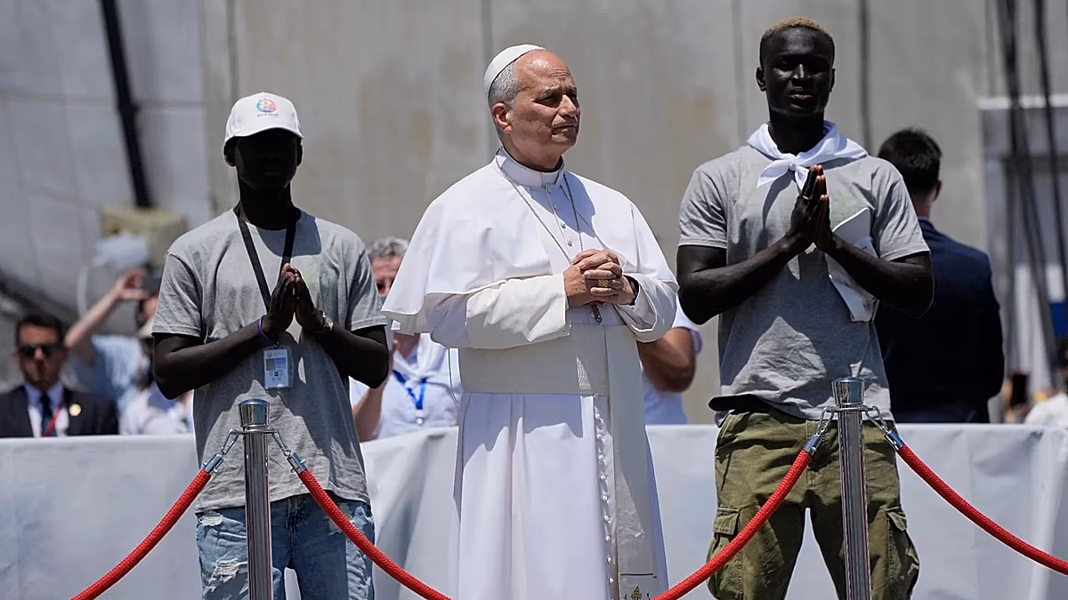 Pope Leo XIV calls for a stronger response to migration crisis during Canary Islands visit