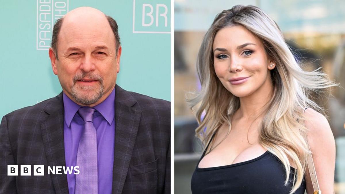Seinfeld actor apologises to reality star for 'inappropriate' sketch when she was 17