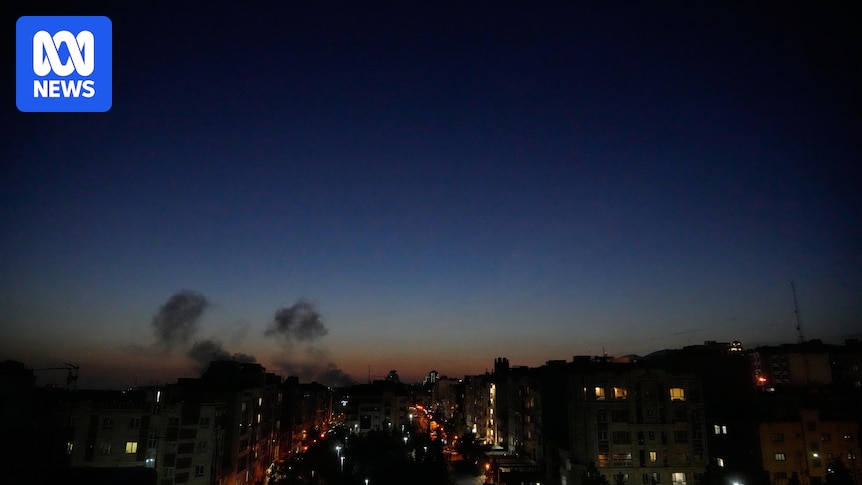 Donald Trump threatens to hit Iran 'very hard' as Tehran clerics vow to pick new leader