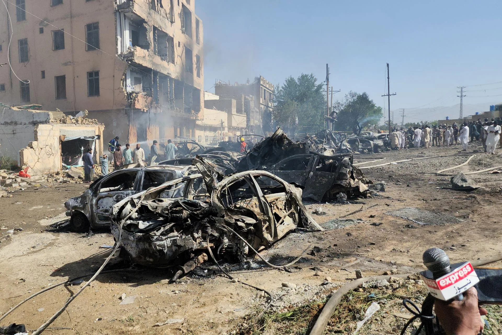 Deadly train blast in Pakistan’s Quetta kills 30