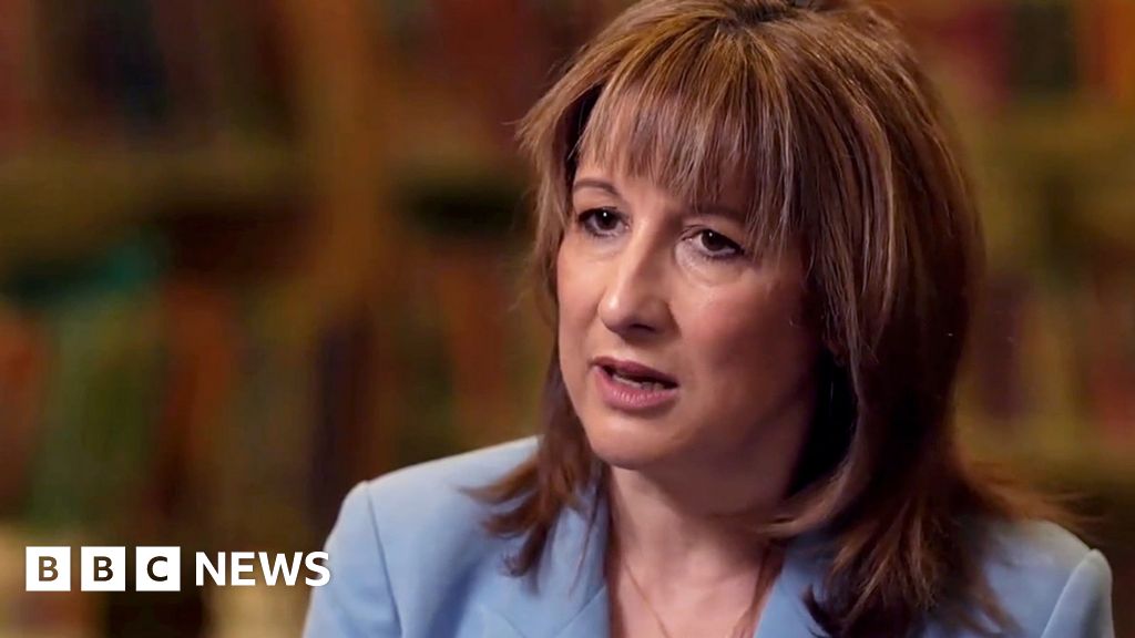 Energy bill help would be based on household income, Reeves says