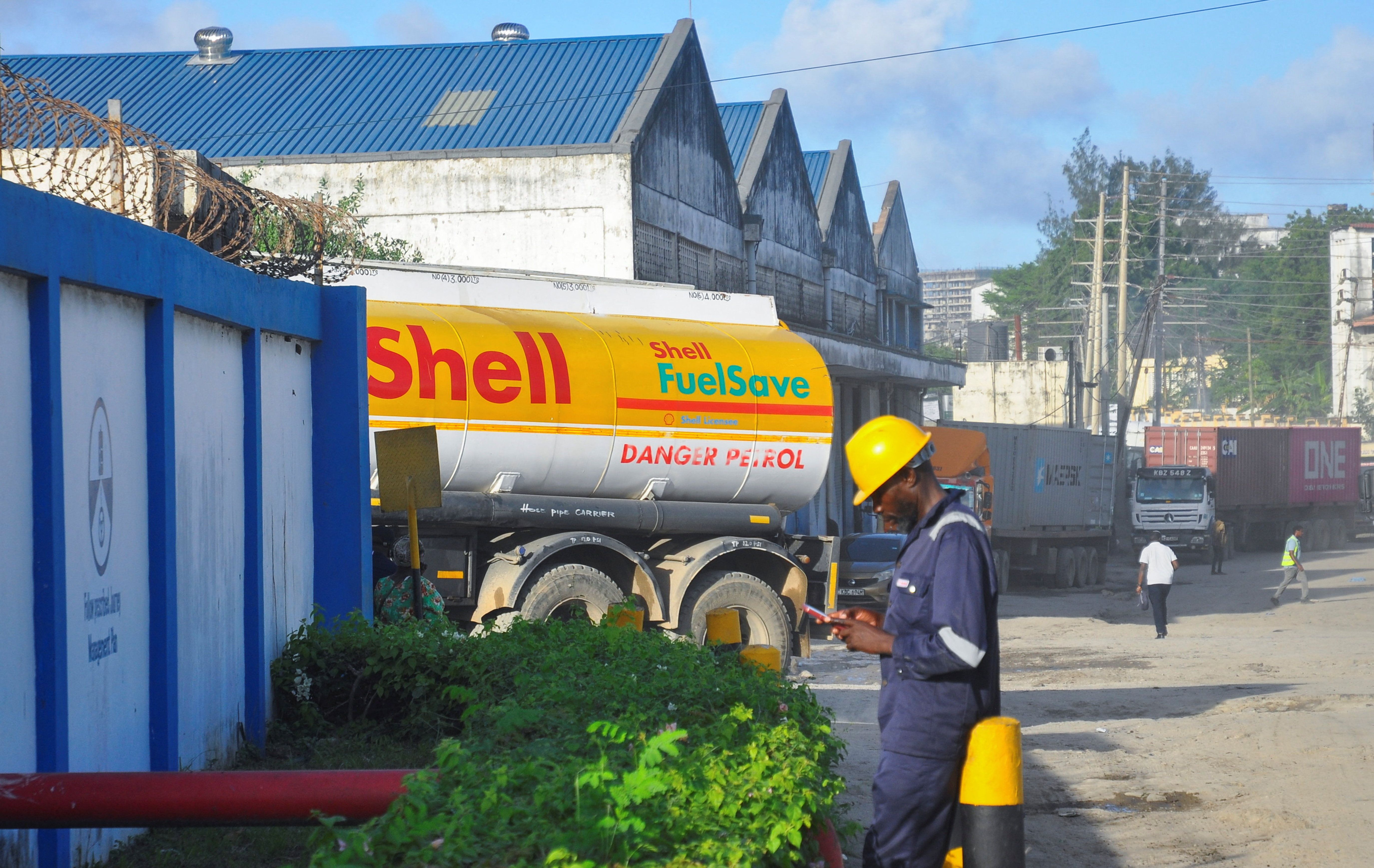 Kenya raises retail fuel prices as Mideast conflict drives up crude costs