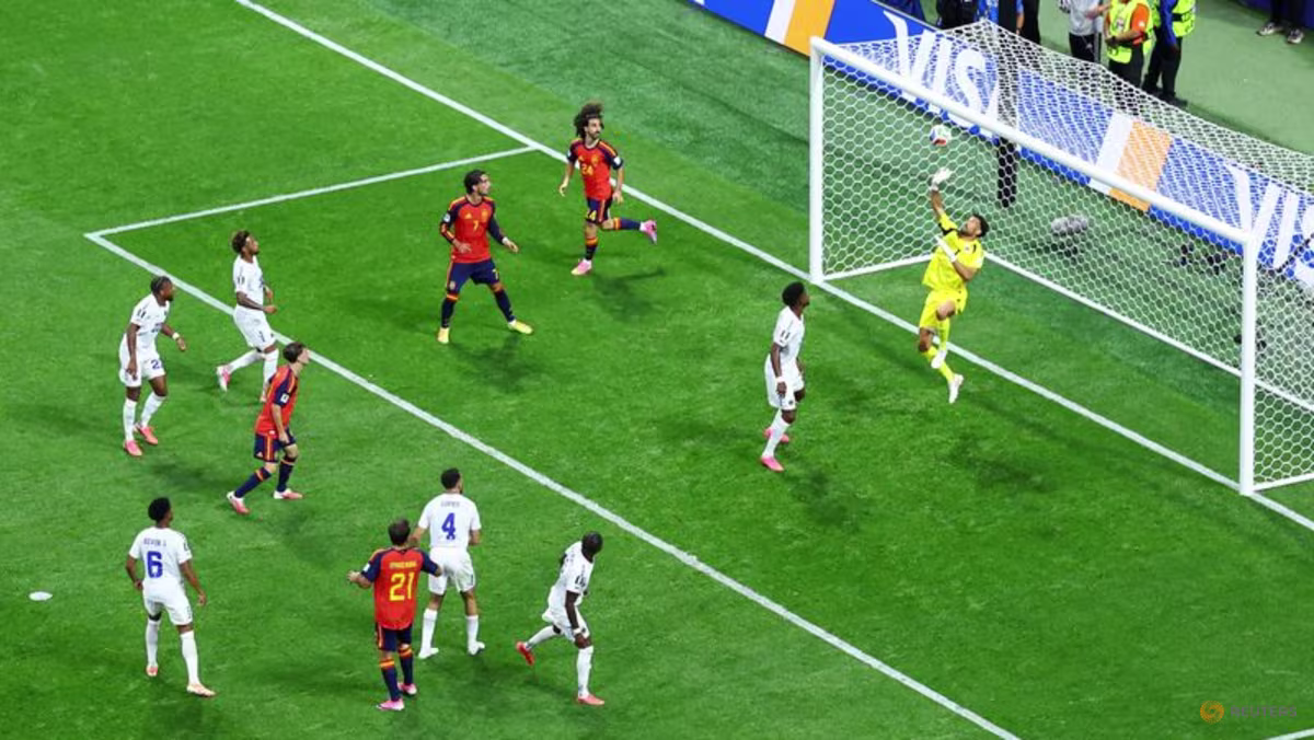 Cape Verde frustrate Spain on stunning World Cup debut as Vozinha stars