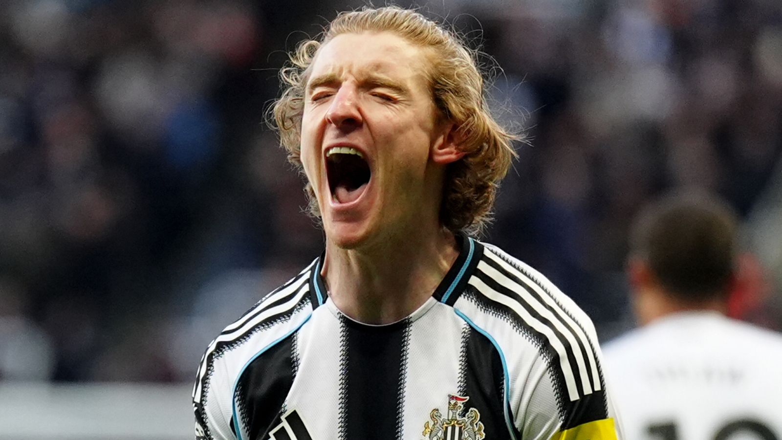 Anthony Gordon transfer news: Barcelona join Bayern Munich in the race to sign Newcastle winger