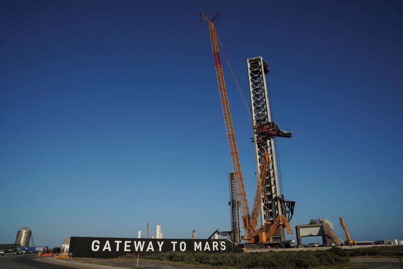 Exclusive-Musk and insiders to retain voting control of SpaceX after IPO, filing shows