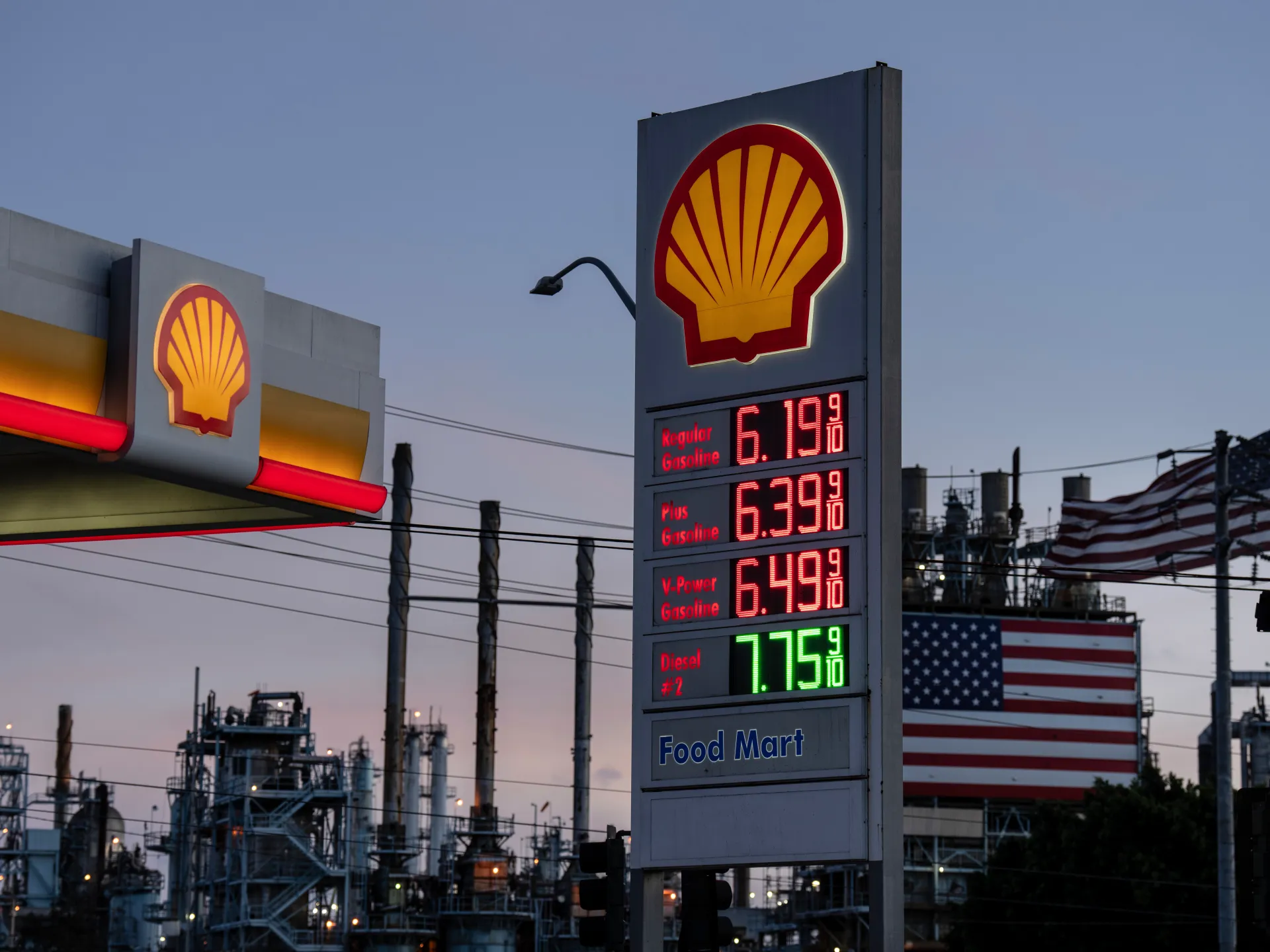 Oil price surges, Asian stocks fall as Trump vows to continue Iran attacks