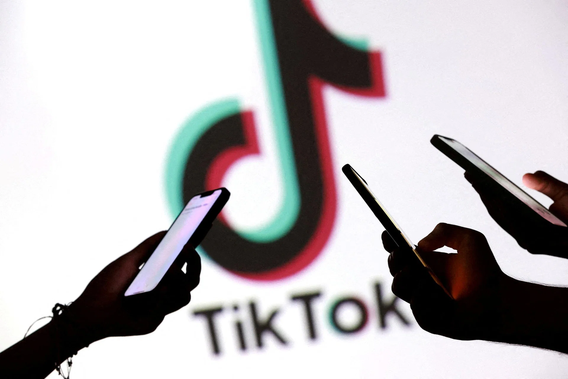 TikTok gets green light to stay in Canada, reversing earlier ban