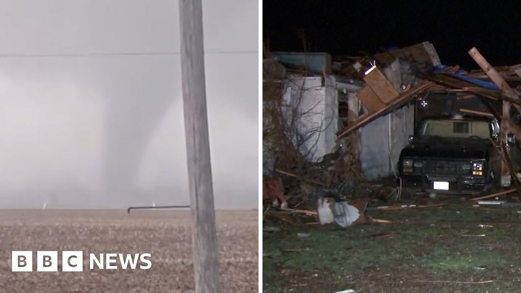 Severe weather batters US including this tornado in Illinois