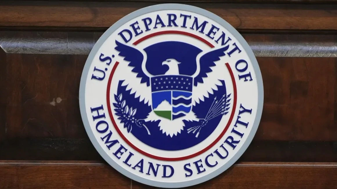 ICE re-detains Egyptian mother, 5 children days after court-ordered release