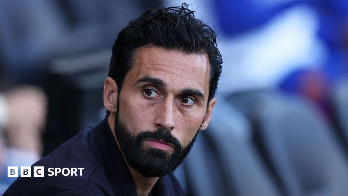 Arbeloa 'doesn't feel fear' but pressure increases after loss