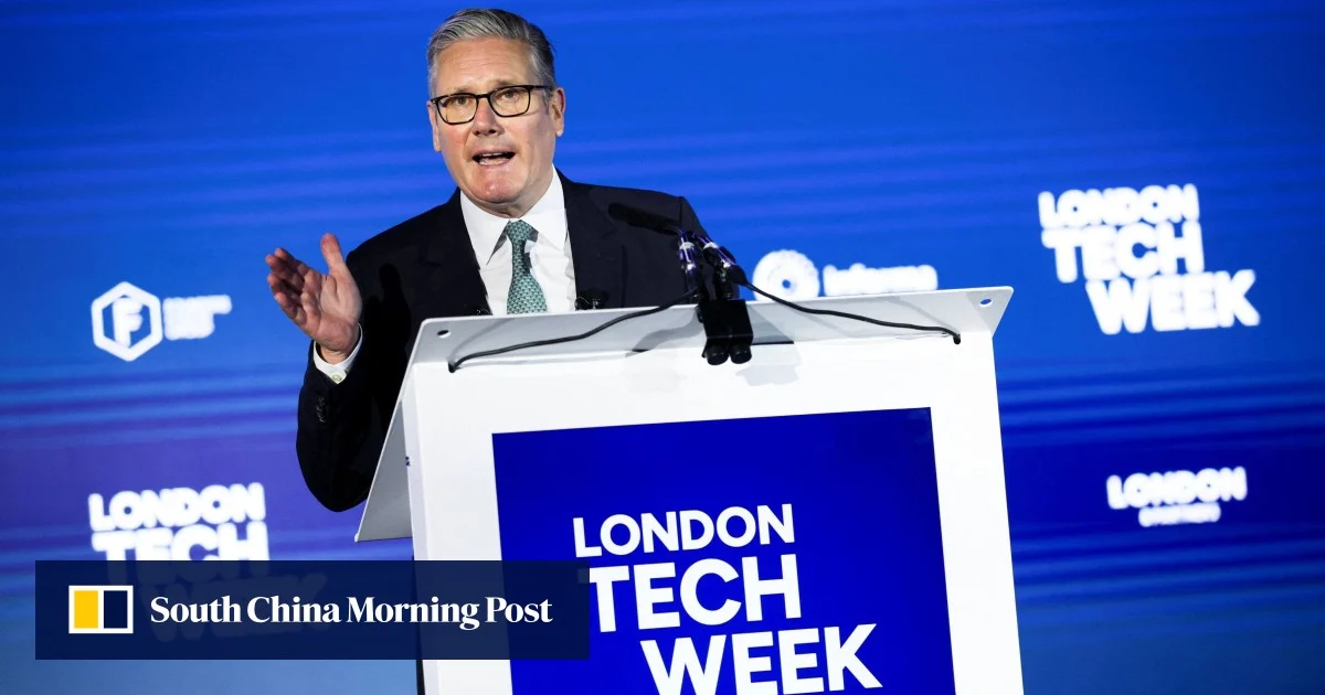 UK’s Starmer gives Apple, Google 3 months to stop children sending nude images