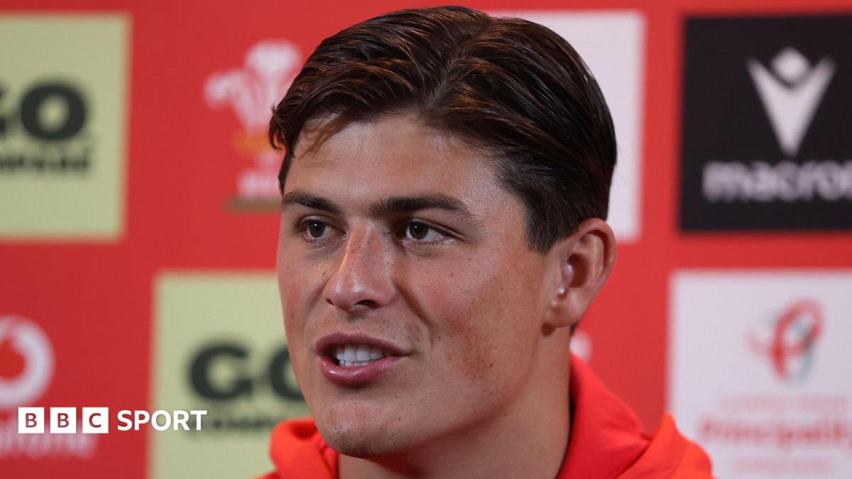 I've not found my feet back in rugby - Rees-Zammit