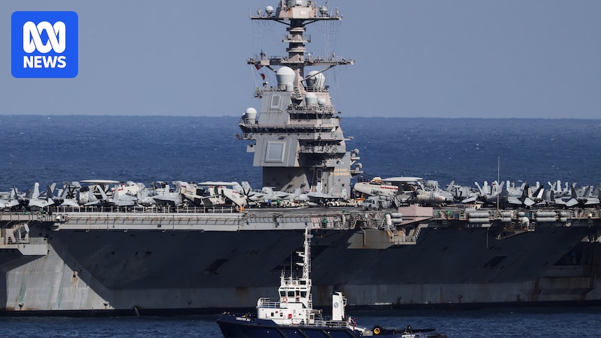 Australian diplomats' families offered evacuation from Middle East over Iran threat