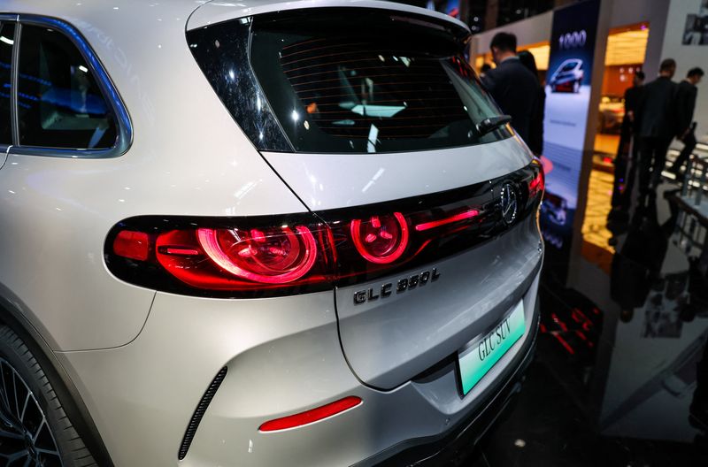 German auto industry faces even tougher competition as China economy slows