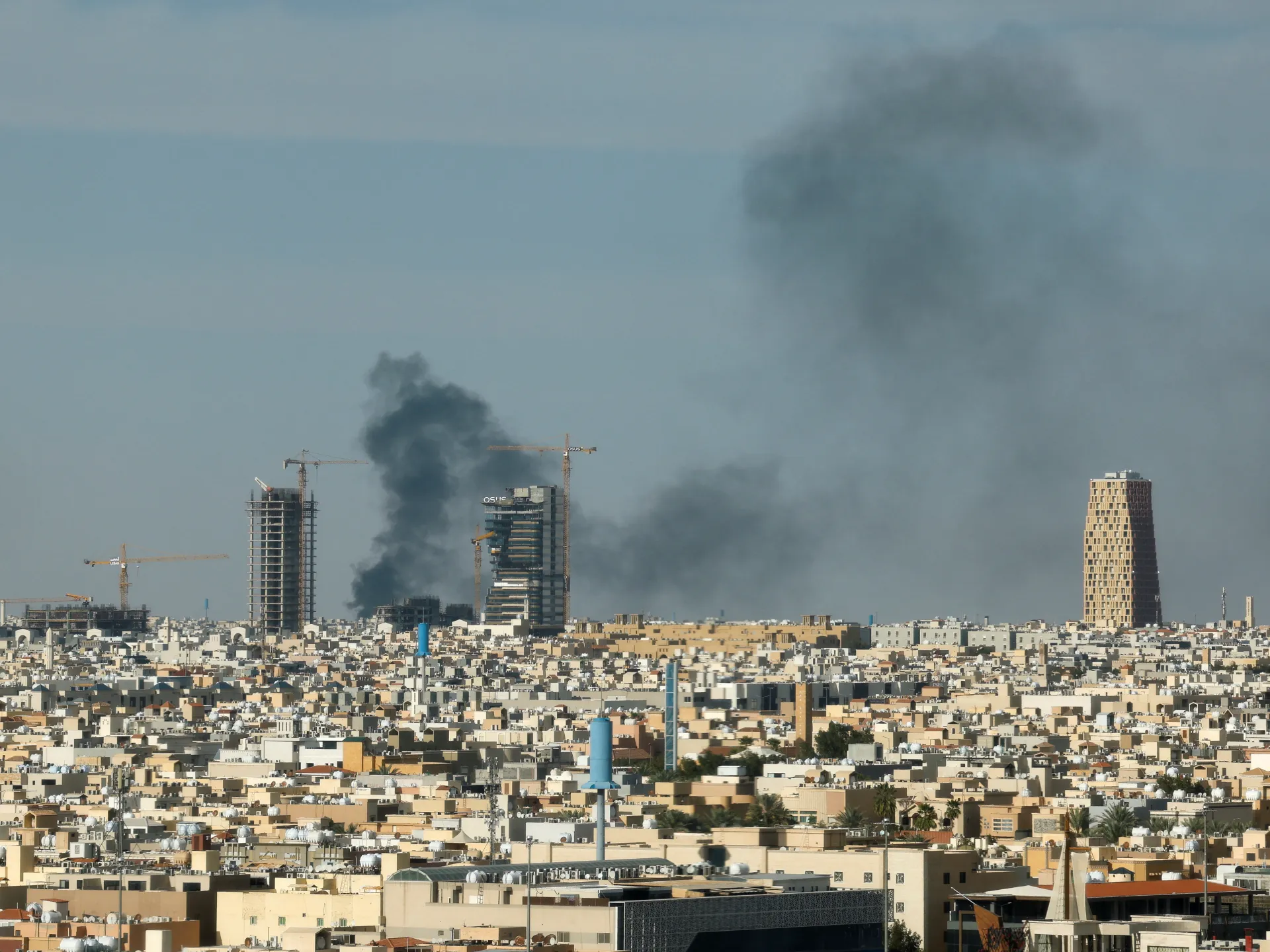 Iranian missiles intercepted over Saudi Arabia, Qatar, UAE, Bahrain sirens