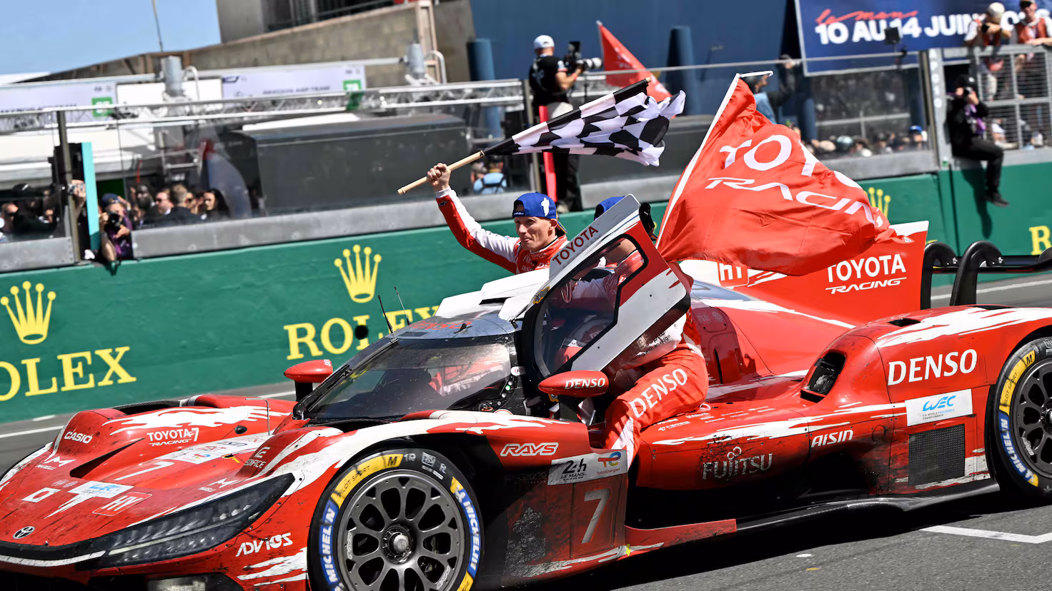 Toyota vuelve a dominar Le Mans