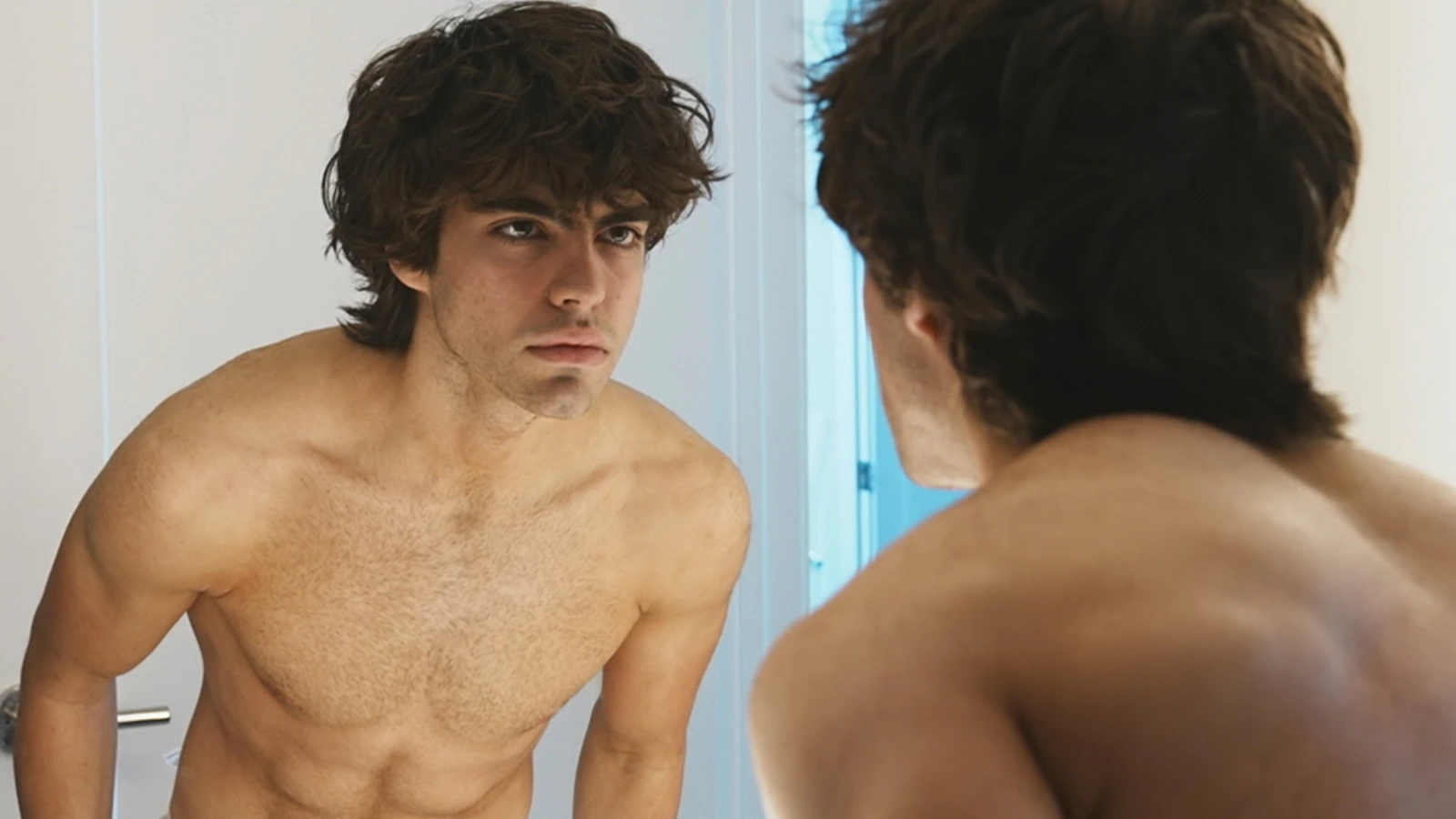 Testosterone shots, chiseling jaws: Inside the world of 'looksmaxxing'