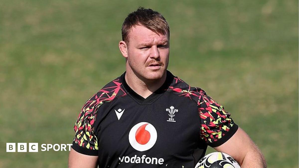 Lake named Gloucester captain for new season